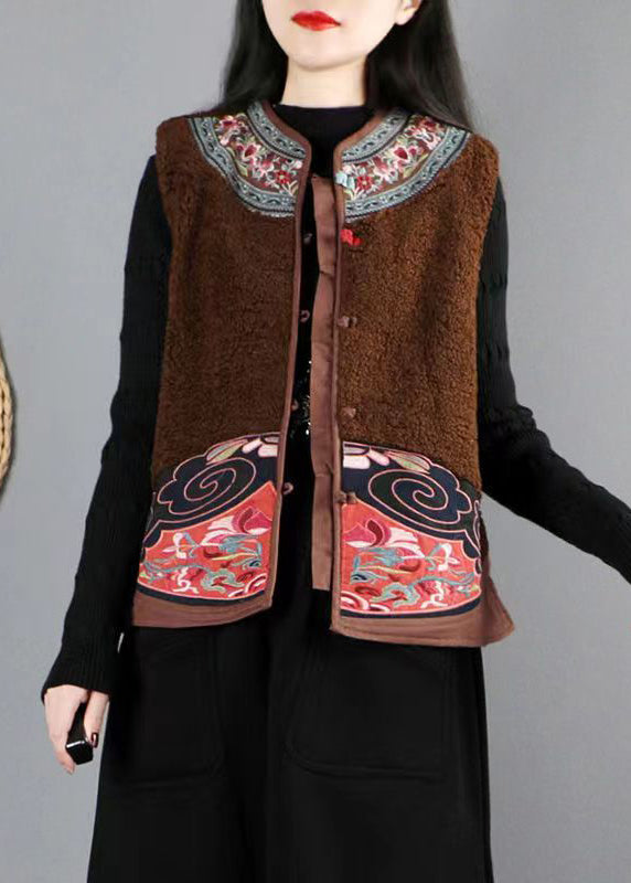 Gracefully Styled Coat for Any Occasion