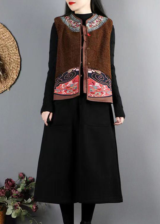 Gracefully Styled Coat for Any Occasion