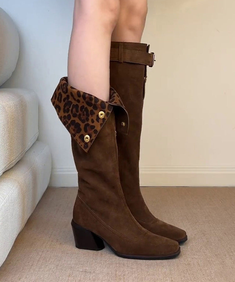 Graceful Orthopedic Boots for Modern Look
