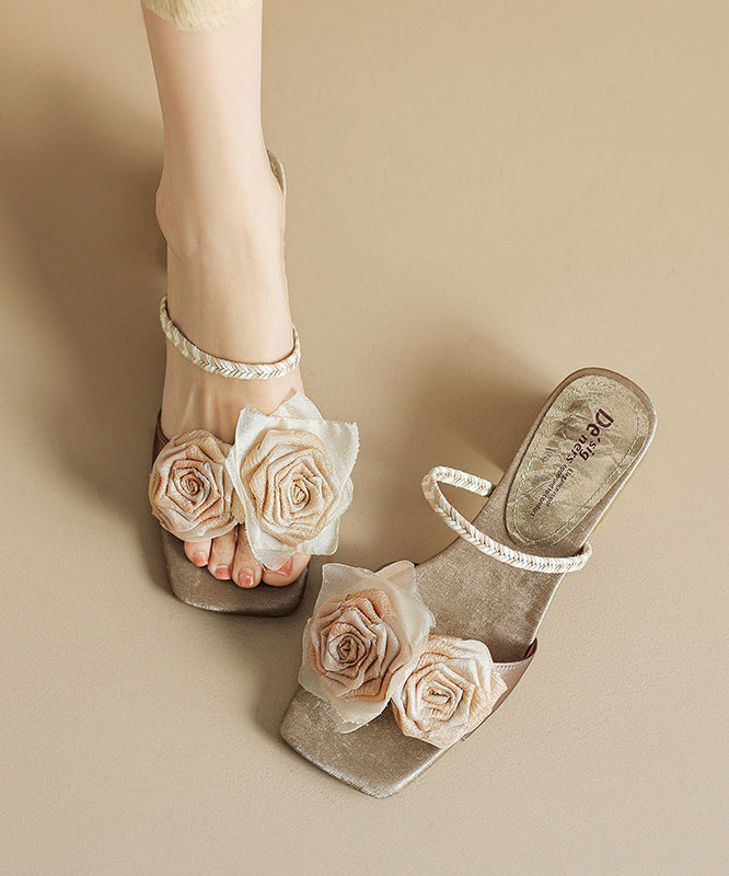 Graceful Orthopedic Sandals for Modern Look