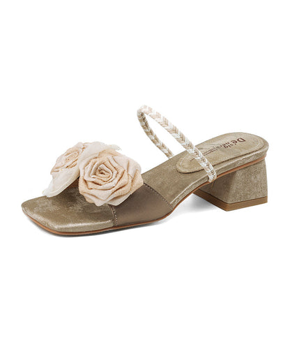 Graceful Orthopedic Sandals for Modern Look