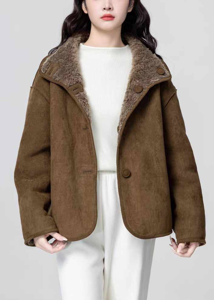 Classic Vintage & Enduringly Stylish Coat