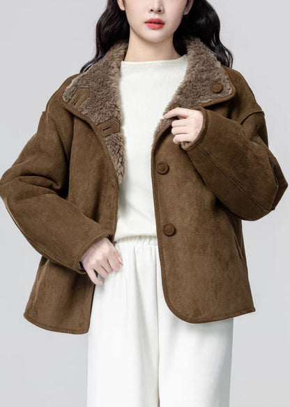 Classic Vintage & Enduringly Stylish Coat