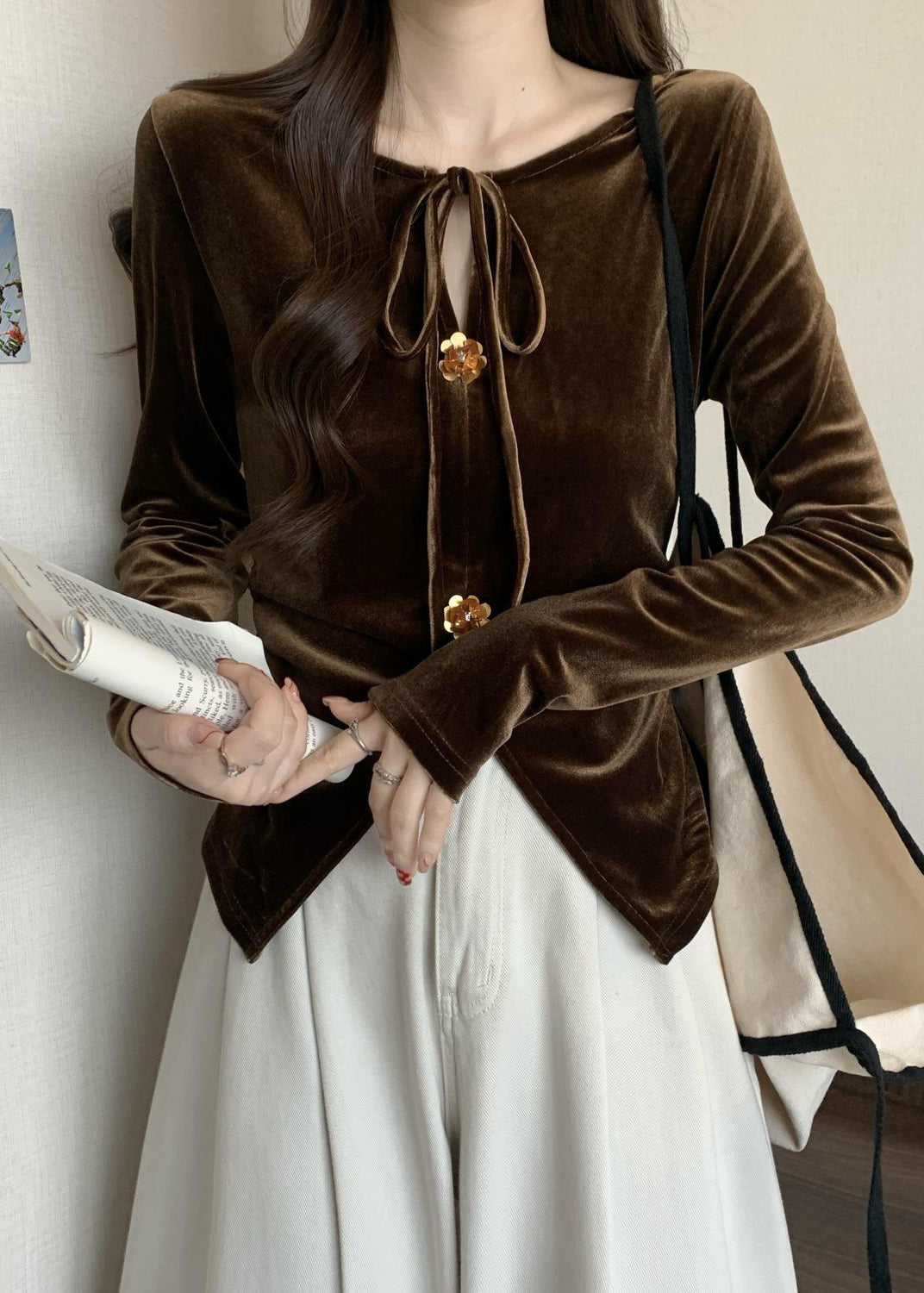 Polished Blouse with an Effortless Classic Look