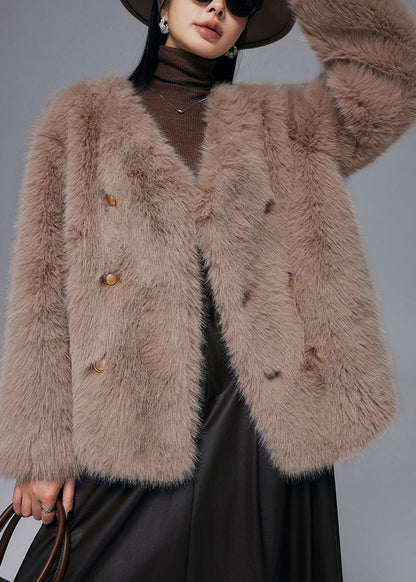 Classic Vintage Coat with a Flattering Fit