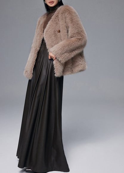 Classic Vintage Coat with a Flattering Fit