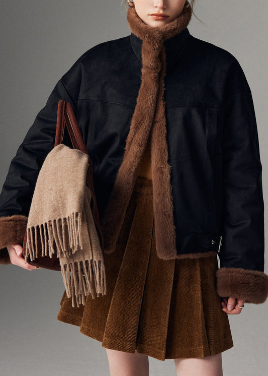 Elegantly Styled Coat for Everyday Wear
