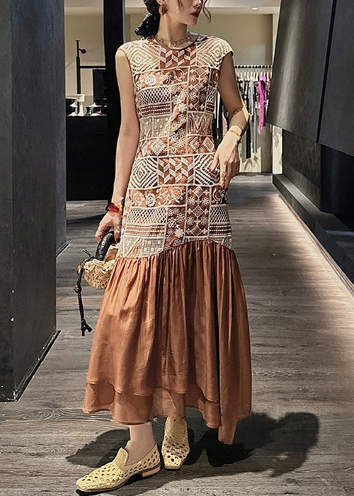 Gracefully Styled Dress for Any Occasion