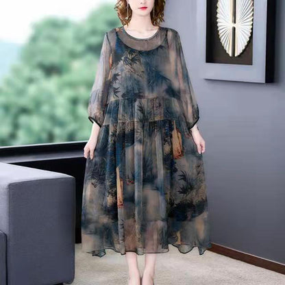 Gracefully Styled Dress for Any Occasion