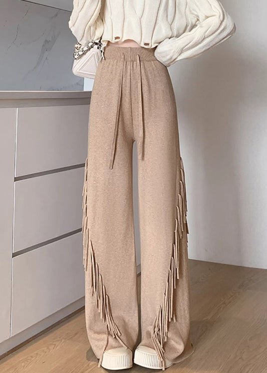 Classic Vintage Pants with a Flattering Fit