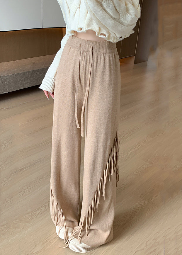 Classic Vintage Pants with a Flattering Fit