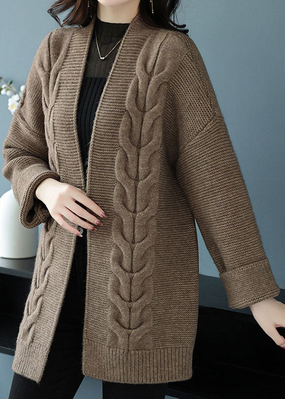 Effortlessly Elegant Cardigan with a Timeless Design