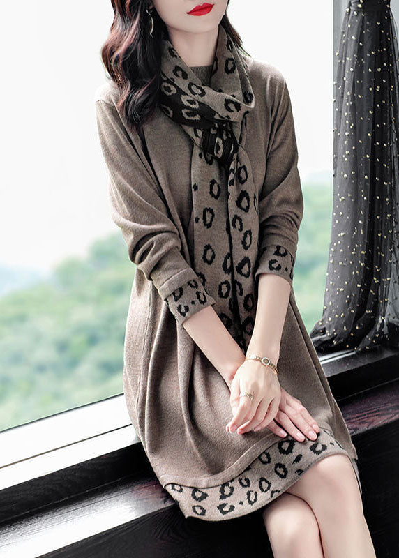 Sophisticated Dress with a Clean Classic Look