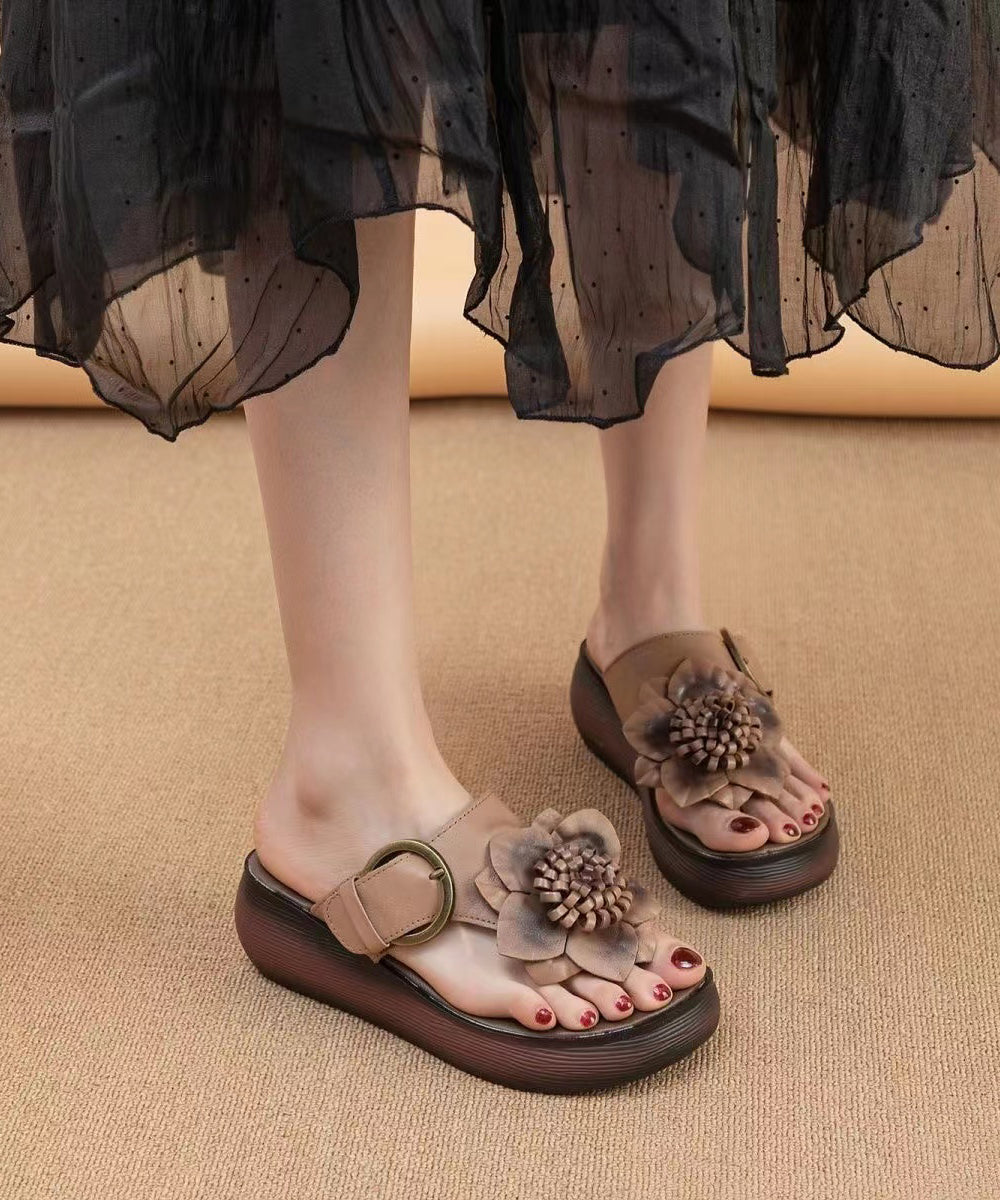 Chic Orthopedic Sandals with Unique Design