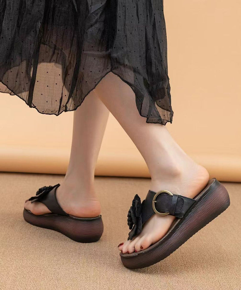 Chic Orthopedic Sandals with Unique Design