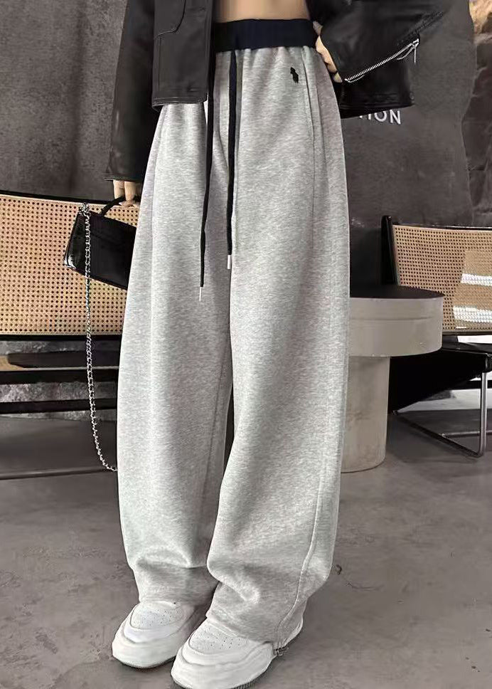 Elegantly Styled Pants for Everyday Wear