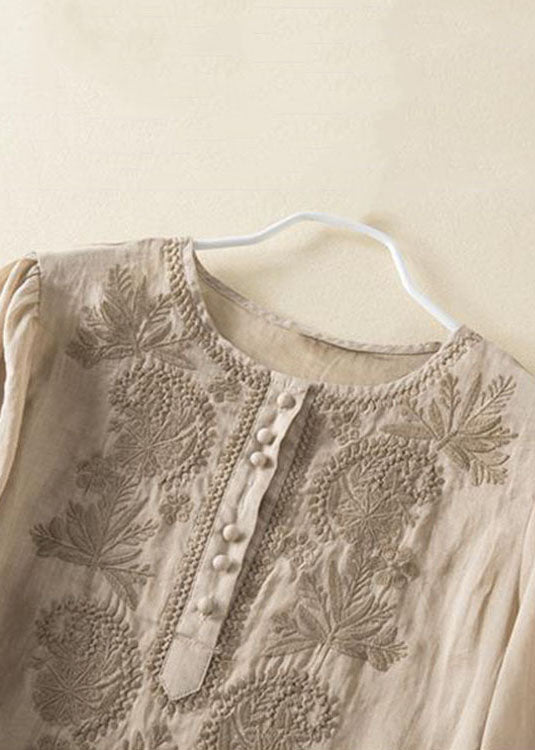 Beautifully Finished Shirt in a Timeless Design