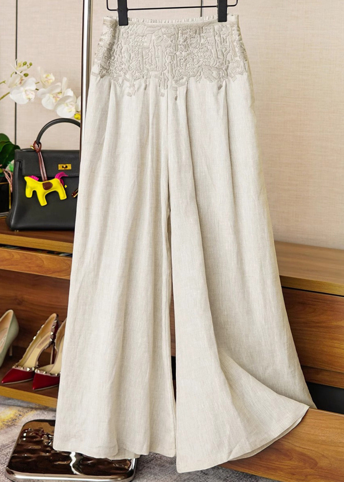 Polished Pants with an Effortless Classic Look