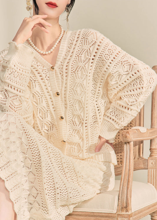 Classic Vintage & Enduringly Stylish Cardigan