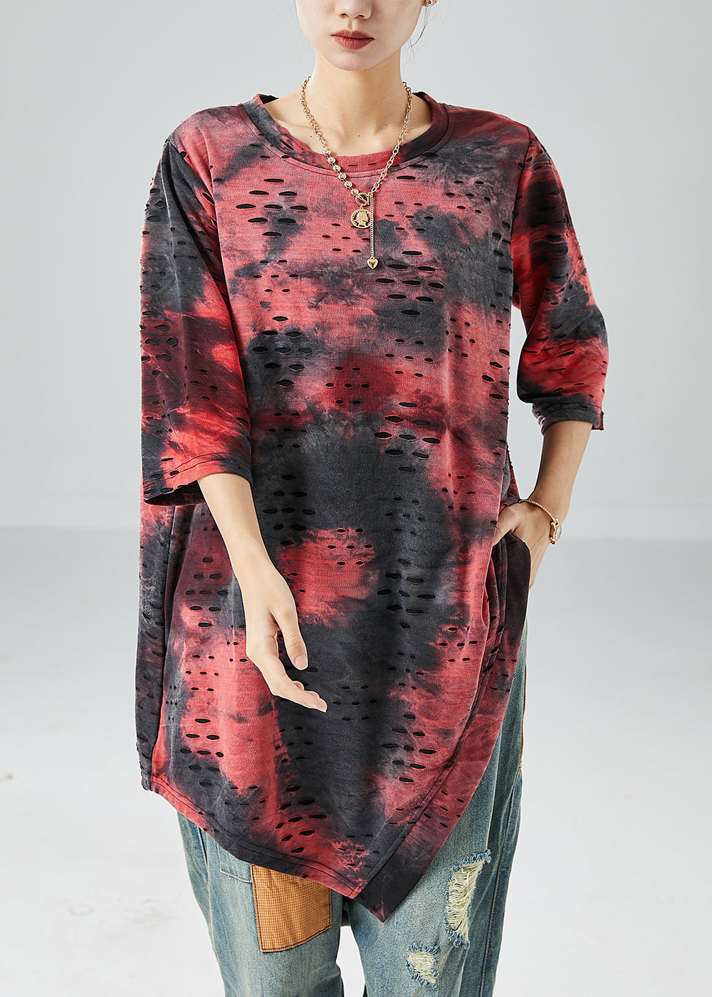 Gracefully Styled Garment for Any Occasion