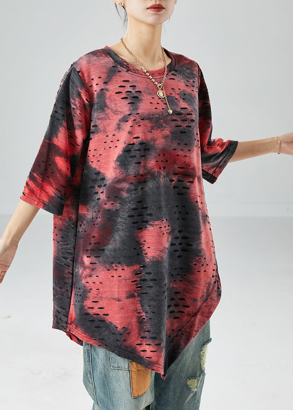 Gracefully Styled Garment for Any Occasion