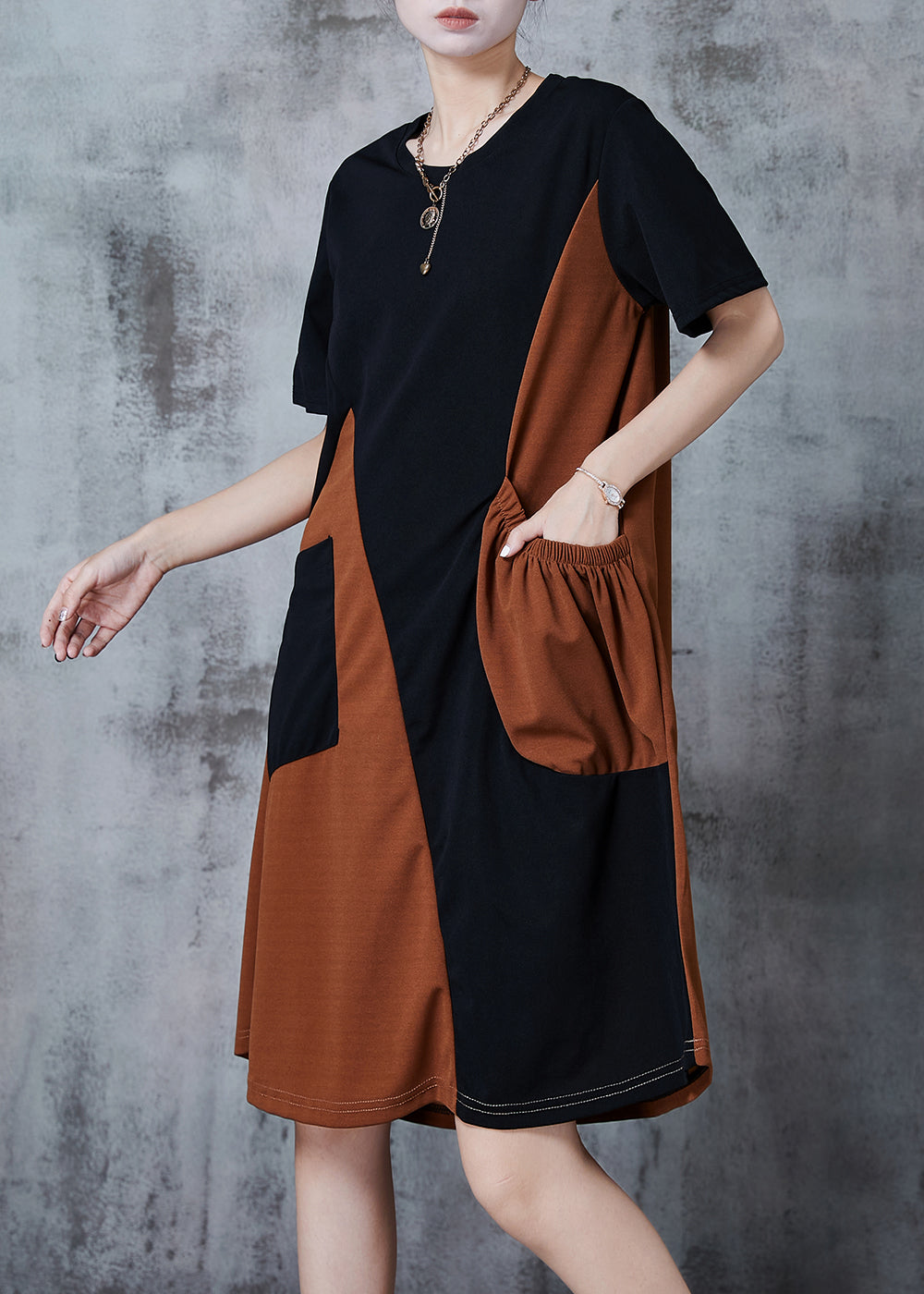 Classic Vintage & Enduringly Stylish Dress