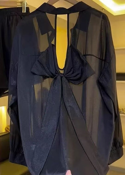 Beautifully Finished Blouse in a Timeless Design