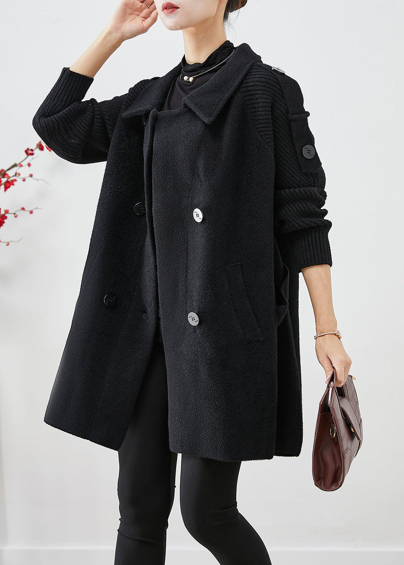 Elegantly Styled Coat for Everyday Wear