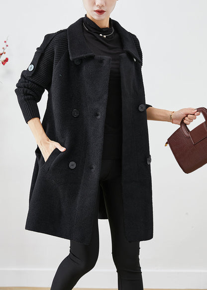 Elegantly Styled Coat for Everyday Wear