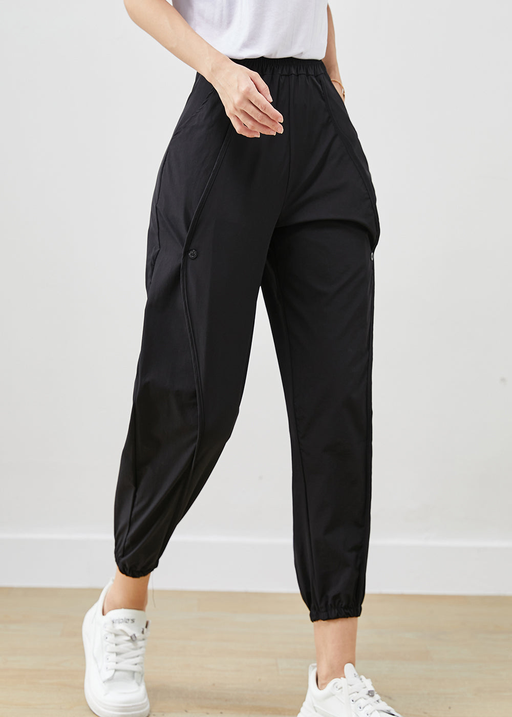 Polished Pants with an Effortless Classic Look