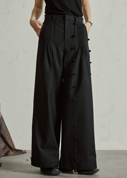 Beautifully Finished Pants in a Timeless Design