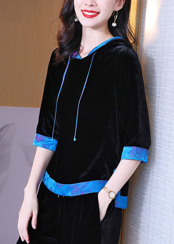 A Vintage Style Pullover with Delicate Timeless Details