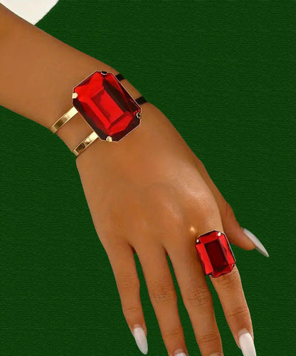 Classic Set with Timeless Appeal