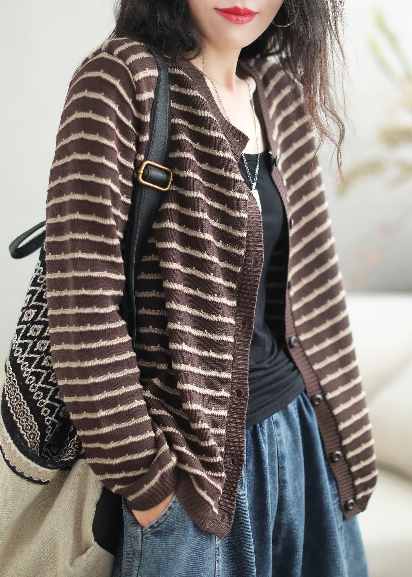Classic Vintage Sweater with a Flattering Fit