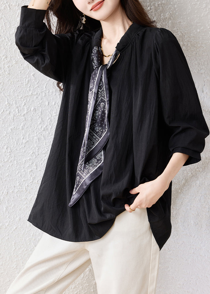 Classic Vintage Blouse with a Flattering Fit
