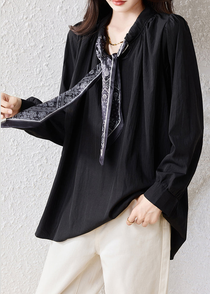 Classic Vintage Blouse with a Flattering Fit