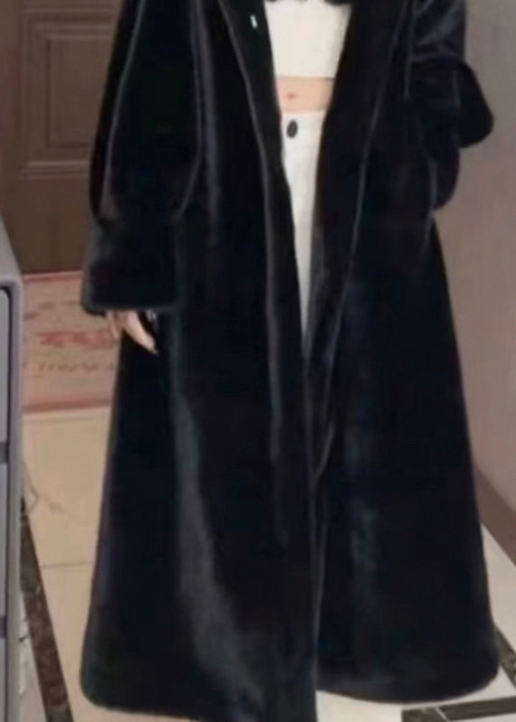 Polished Coat with an Effortless Classic Look