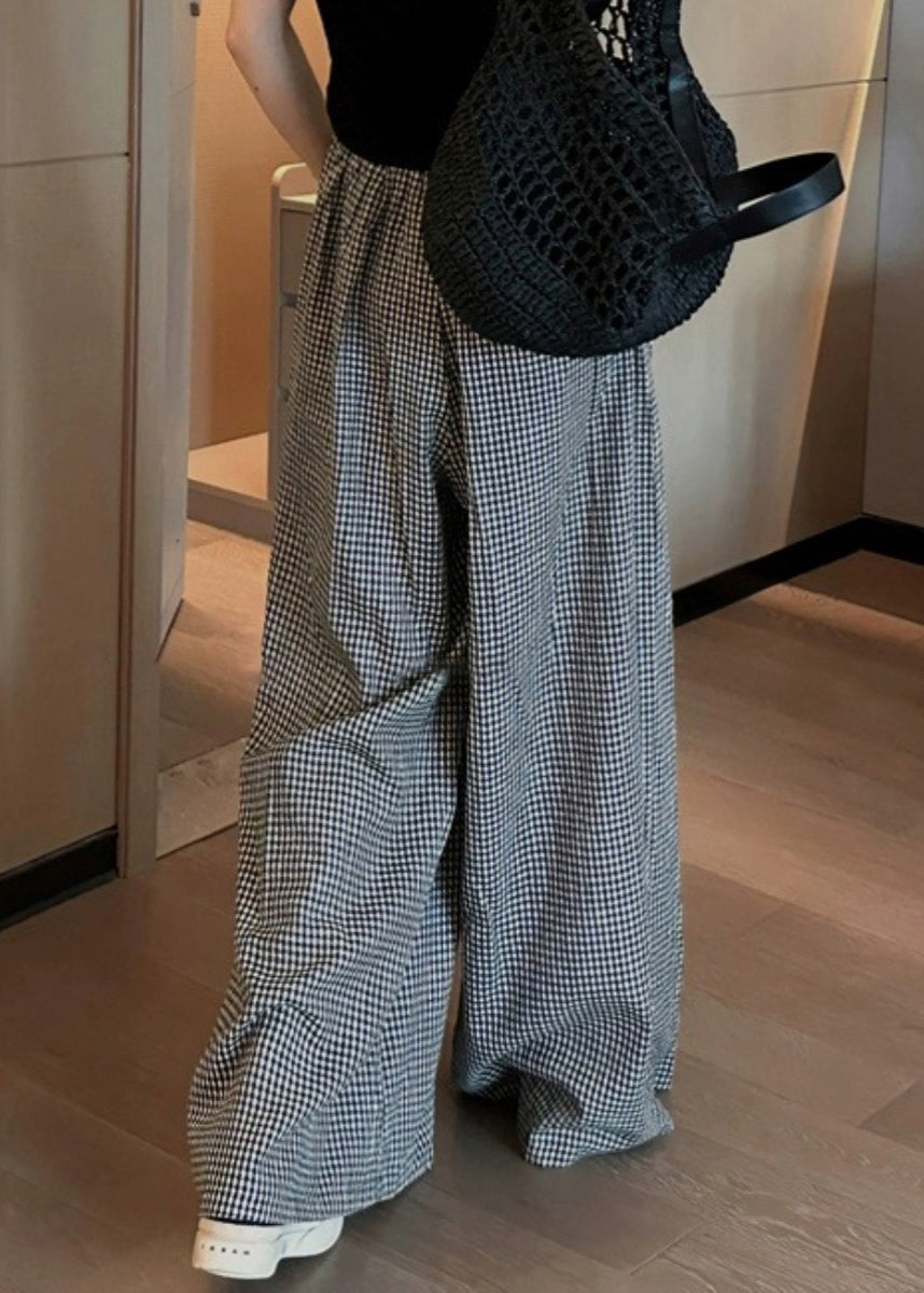 Elegantly Styled Pants for Everyday Wear