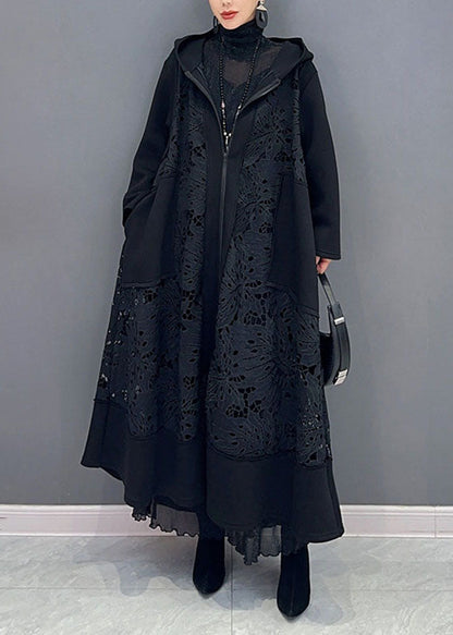 Well Tailored Coat with a Graceful Silhouette