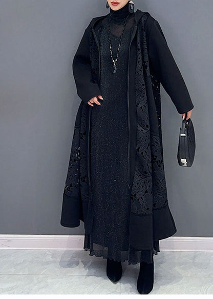 Well Tailored Coat with a Graceful Silhouette