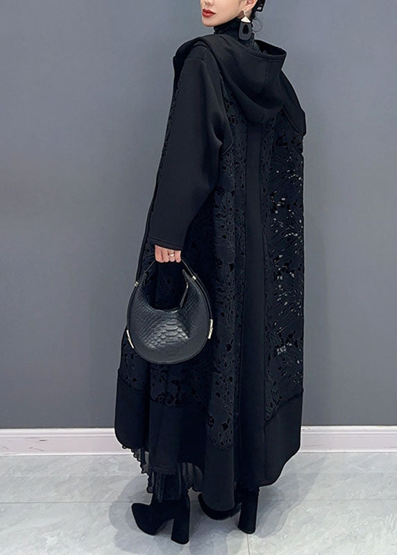 Well Tailored Coat with a Graceful Silhouette