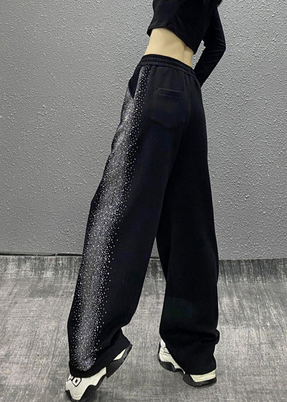 Beautifully Finished Pants in a Timeless Design