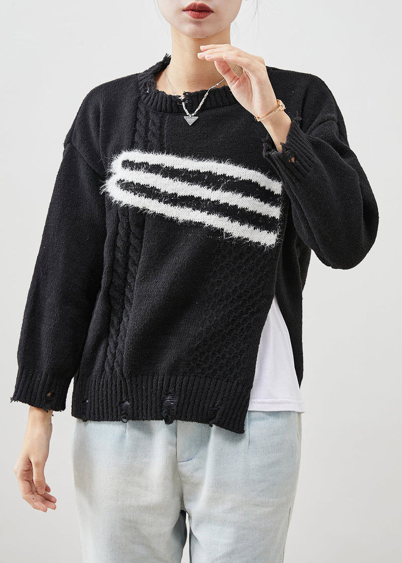 Effortlessly Elegant Sweater with a Timeless Design