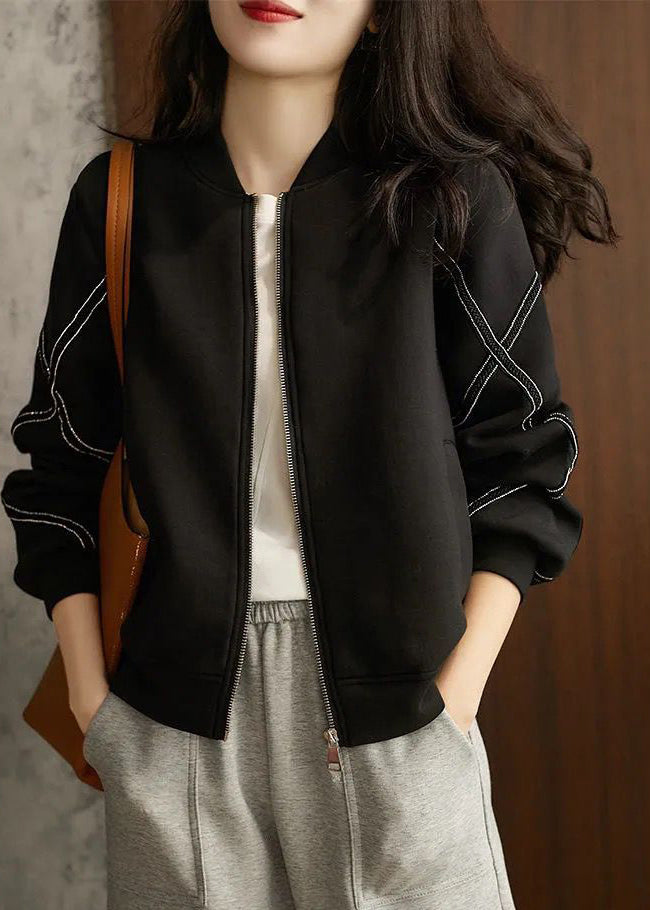 Well Tailored Jacket with a Graceful Silhouette