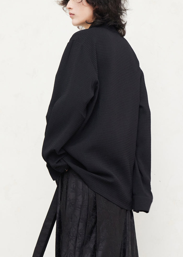 Gracefully Styled Shirt for Any Occasion