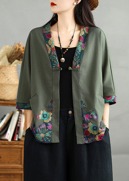 Beautifully Crafted Cardigan in a Classic Style