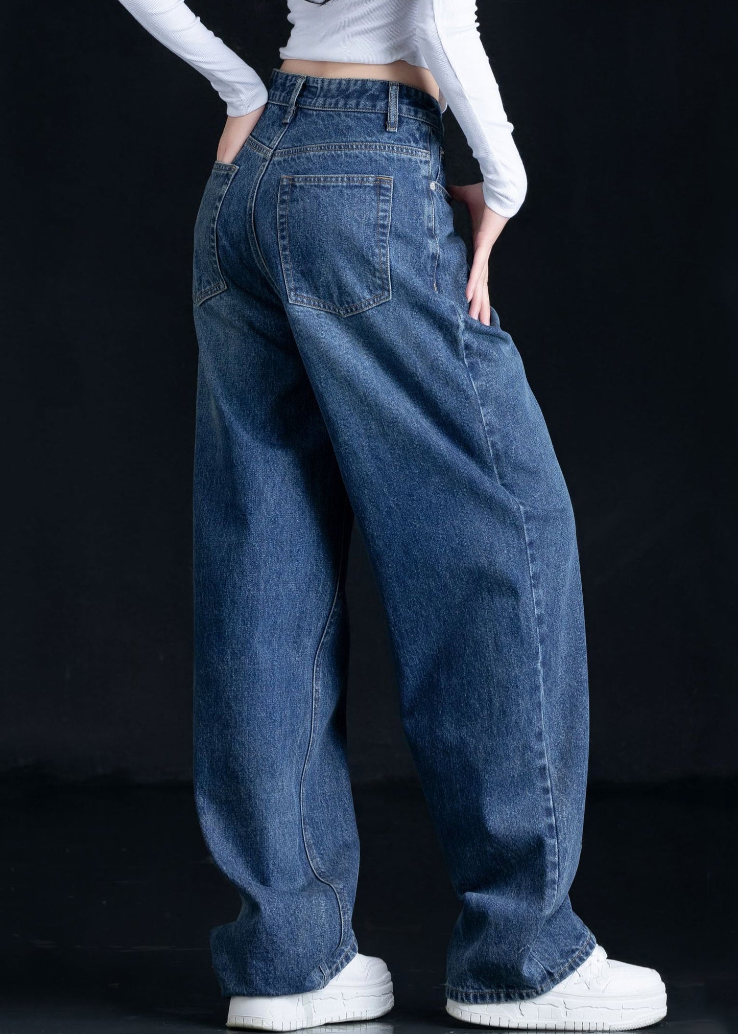 Classic Vintage Pants with a Flattering Fit