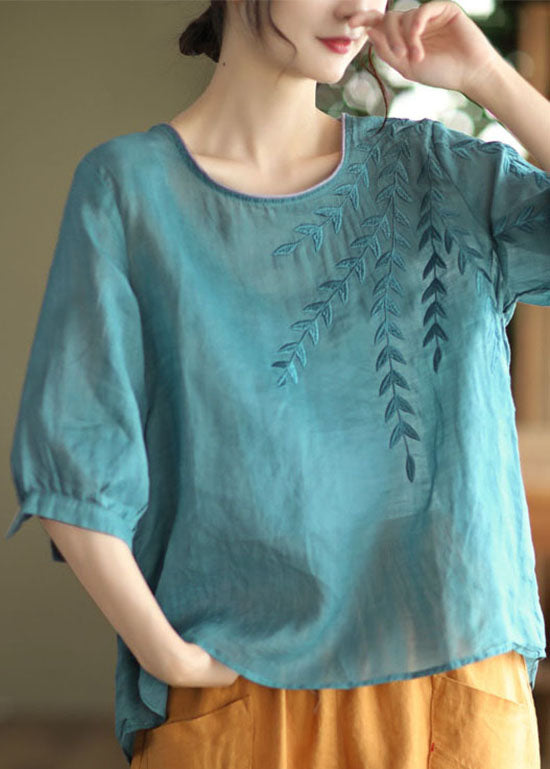 A Vintage Style Shirt with Delicate Timeless Details