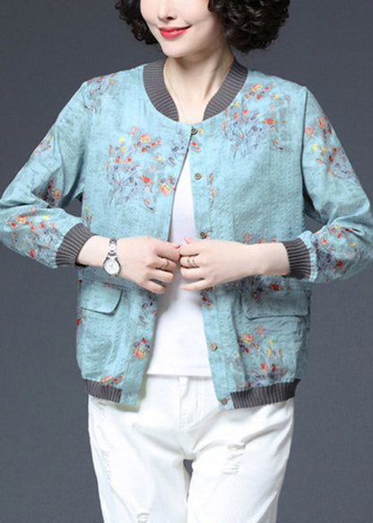Gracefully Styled Coat for Any Occasion