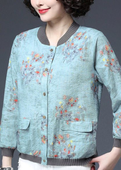 Gracefully Styled Coat for Any Occasion